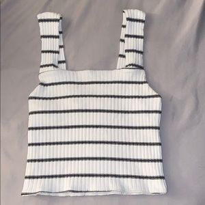 american eagle cropped tank